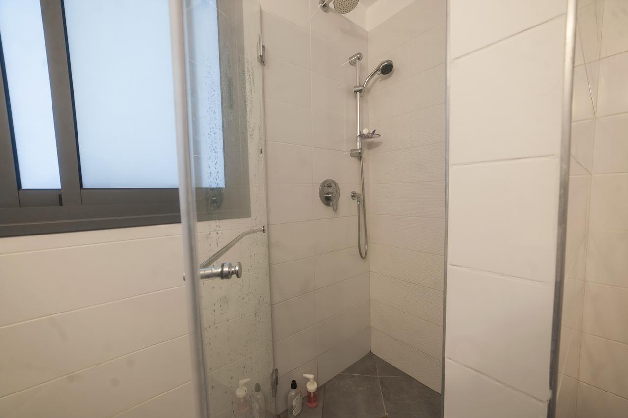 Luxury 2 Bedrooms Apartments Rothschild + Balcony テル・アビブ エクステリア 写真